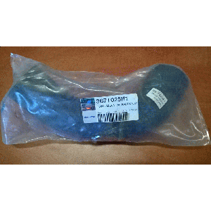 Przewód gumowy chłodn.dolny 3671025M1