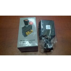 Włącznik swiateł awaryjnych 655-11 3027974M1