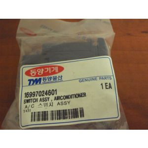 SWITCH ASSY , AIRCONDITIONER | Przełącznik klimatyzacji 16997024601