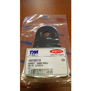 GASKET , DOOR HINGE / Uszczelka zawiasu drzwi 14527052110 T503